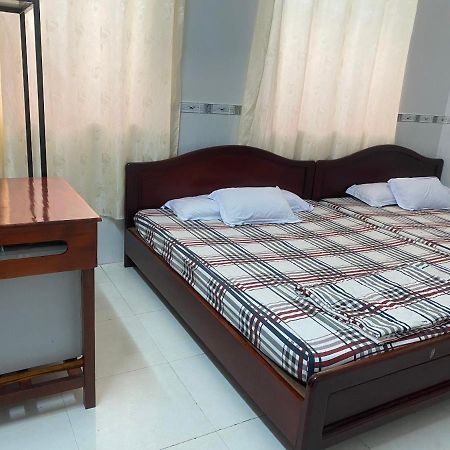Bed and Breakfast Nha Nghi Nam Phuong Хатьєн Екстер'єр фото