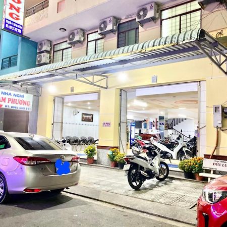 Bed and Breakfast Nha Nghi Nam Phuong Хатьєн Екстер'єр фото