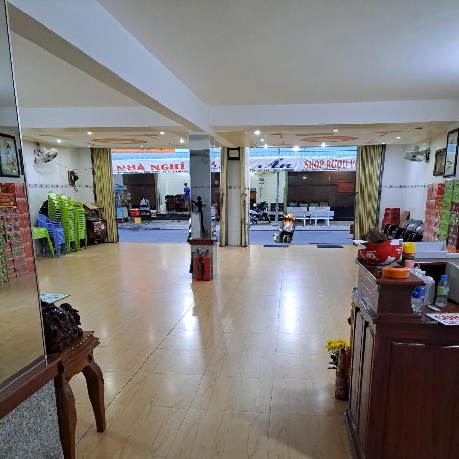 Bed and Breakfast Nha Nghi Nam Phuong Хатьєн Екстер'єр фото