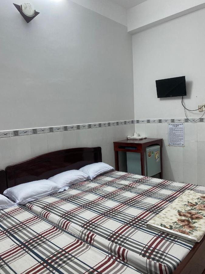 Bed and Breakfast Nha Nghi Nam Phuong Хатьєн Екстер'єр фото