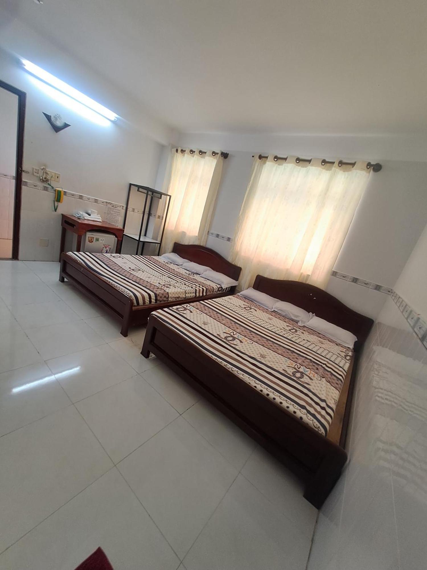 Bed and Breakfast Nha Nghi Nam Phuong Хатьєн Екстер'єр фото